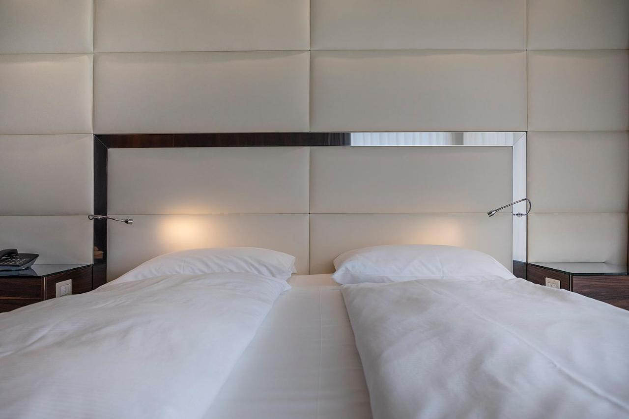 Hotel Ideal Limone sul Garda Esterno foto