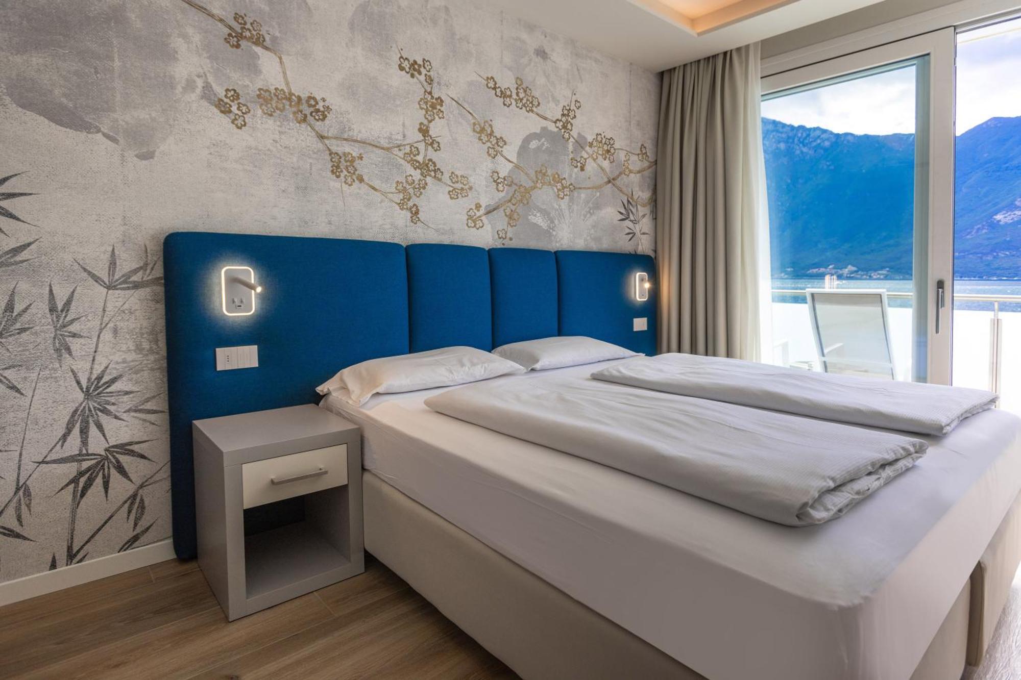Hotel Ideal Limone sul Garda Esterno foto