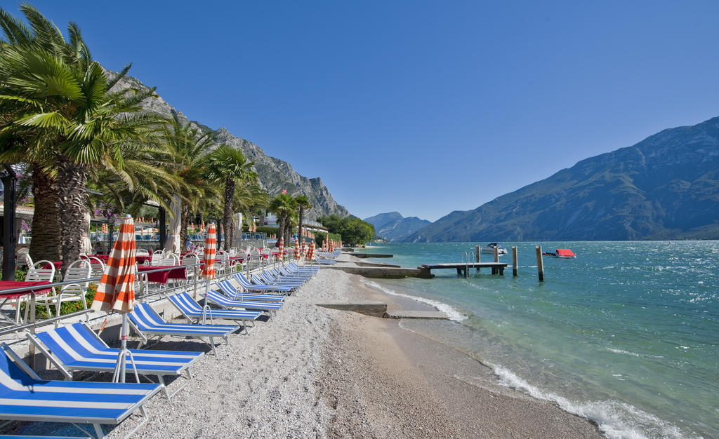 Hotel Ideal Limone sul Garda Esterno foto
